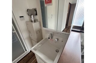 ※301号室内装写真参照