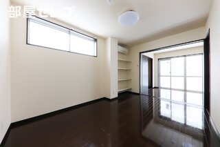 おしゃれな内装のお部屋です