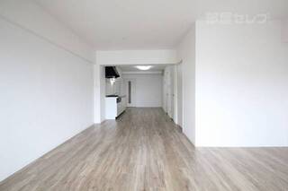 ※303号室室内参照