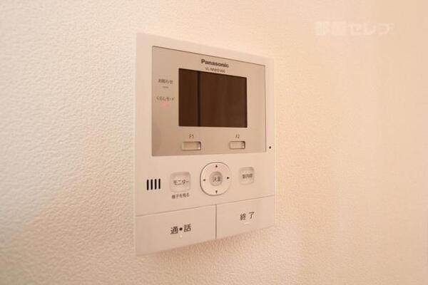 TVモニターフォンで来客時も確認できます。