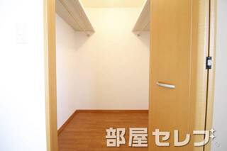 ウォークインクローゼット。