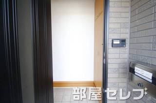 玄関口。