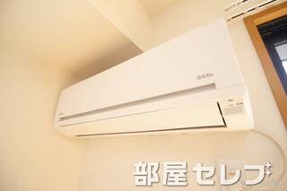 冷暖房エアコン（ＬＤＫ、南側洋室）