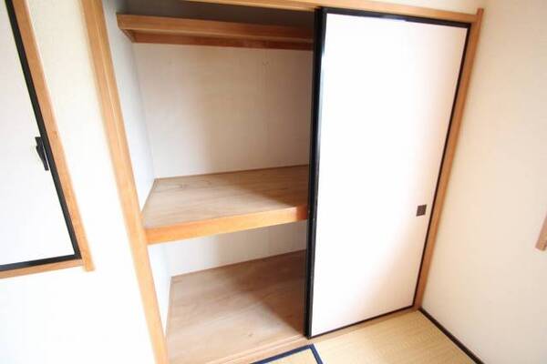 和室のお部屋の収納です。