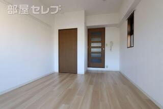 反転タイプのお部屋の写真です。