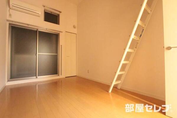 内装のきれいなお部屋です
