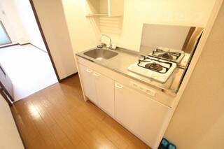 写真は別の部屋のものです。