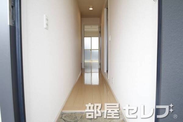 玄関口。