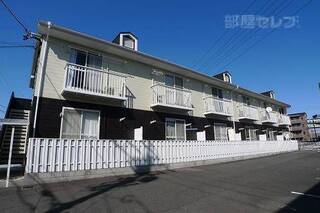 二階建ての物件です。