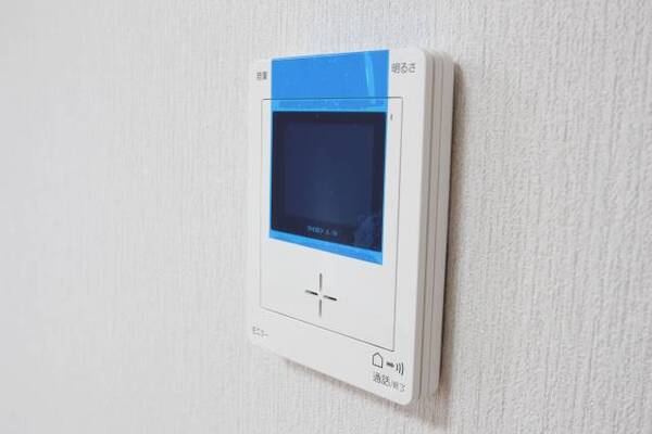 テレビモニターつきインターホンで安心です