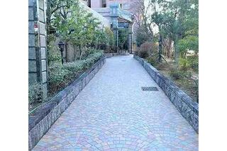 エントランスアプローチ