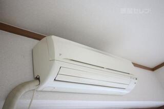 エアコン有ります。