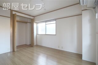 下駄箱ありますよ。