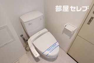 ウォシュレット付き