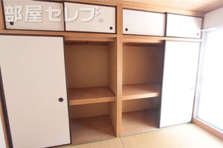 ゆったりとした収納です。
