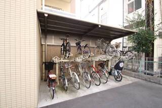 1台1台自転車置場があります。