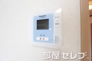 安心TVモニターホンです。